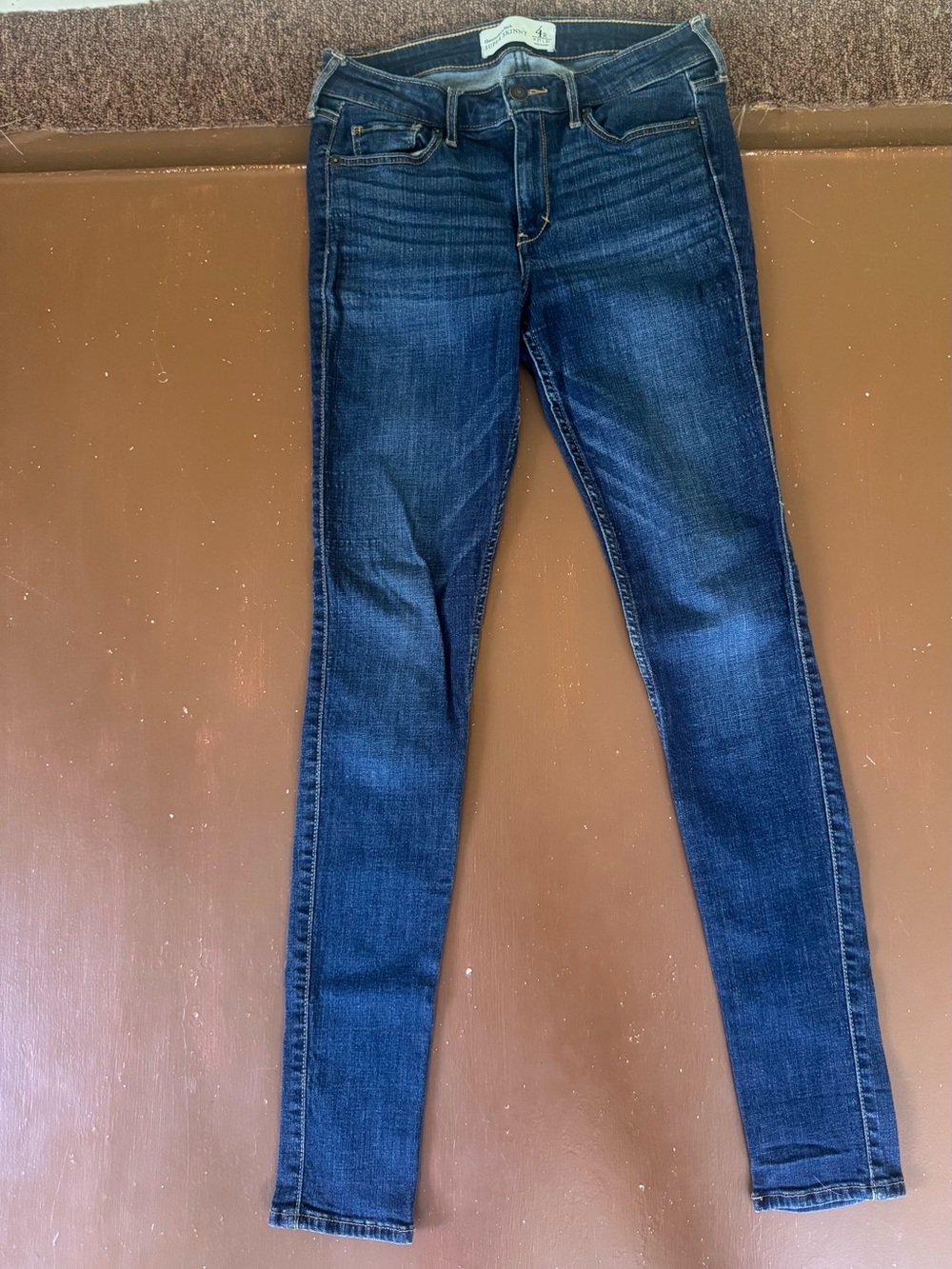 Abercrombie and Fitch Women’s Dark Blue Skinny Jeans - 4R 27x31